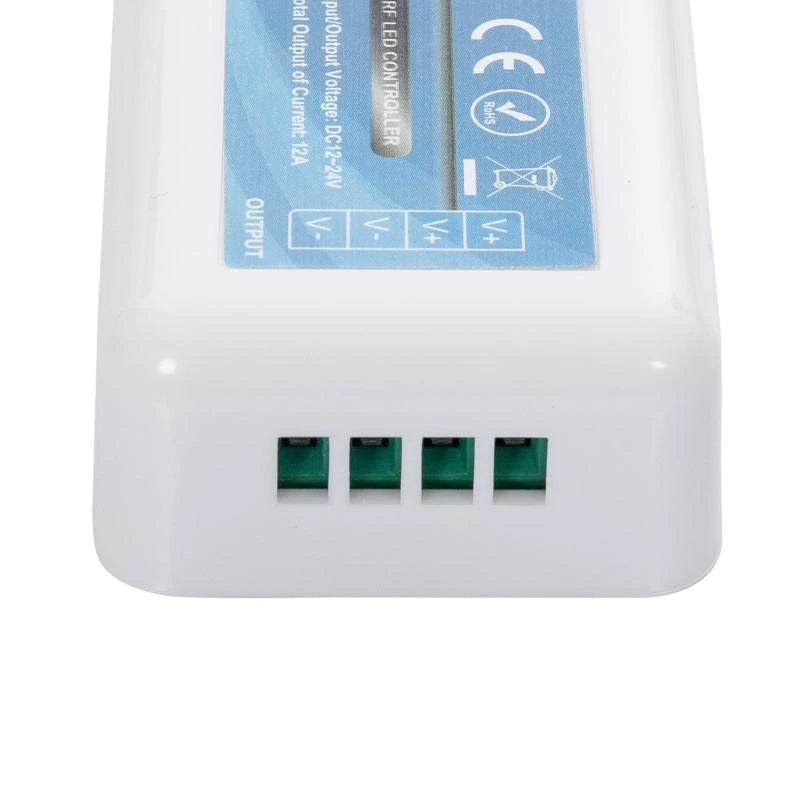 CampTechLED Controller Dimmer Monocolor 12/24V DC met RF afstandsbediening 4 Zone