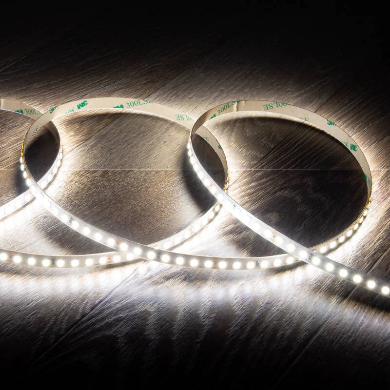 CampTechLED Strip LED 24V SMD 140 LED/m 5m